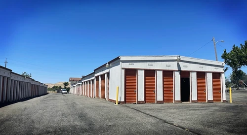 Garden Drive Mini Storage storage facility exterior view