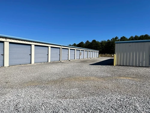 Volunteer Storage Vonore storage facility exterior view