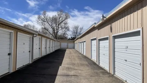 Outdoor View of Osprey Storage Pueblo facility.