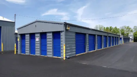 Outdoor storage units at Mundy St Self Storage.